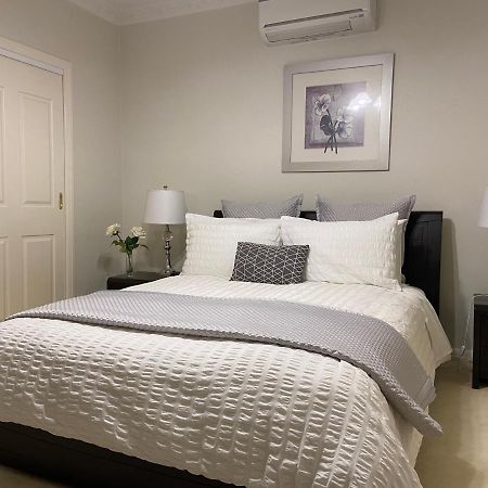 Cosy Private Room Easy Access To City & Airport 墨尔本 外观 照片